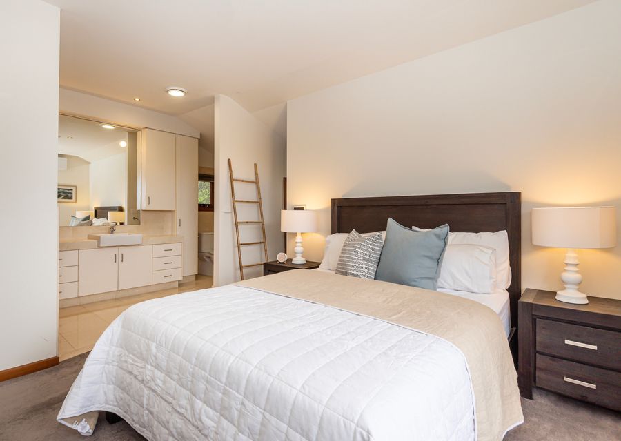 Master Bedroom with queen bed and ensuite