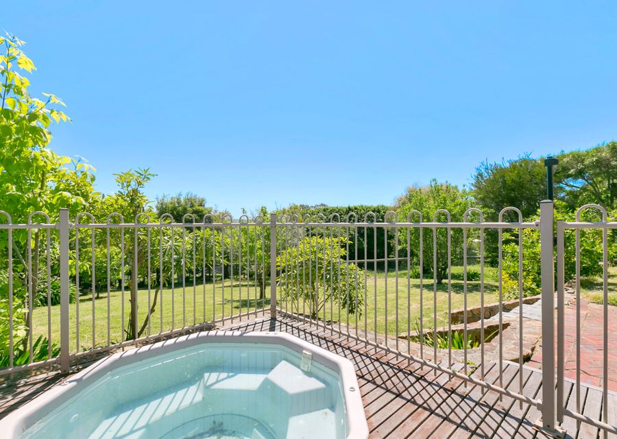 Spa heats to 42 degrees