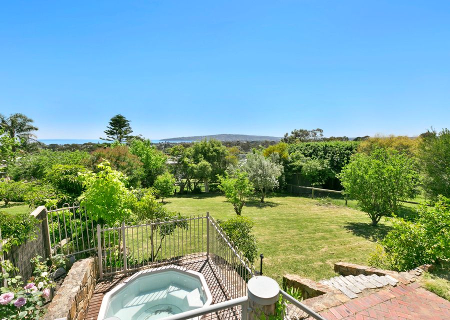 Spa heats to 42 degrees