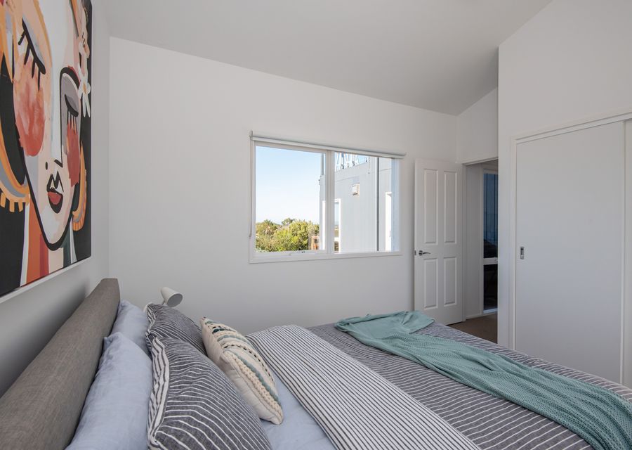 Downstairs bedroom with queen bed 