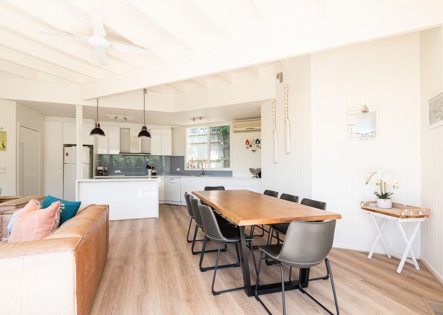 Dining area to enjoy a lovely meal together