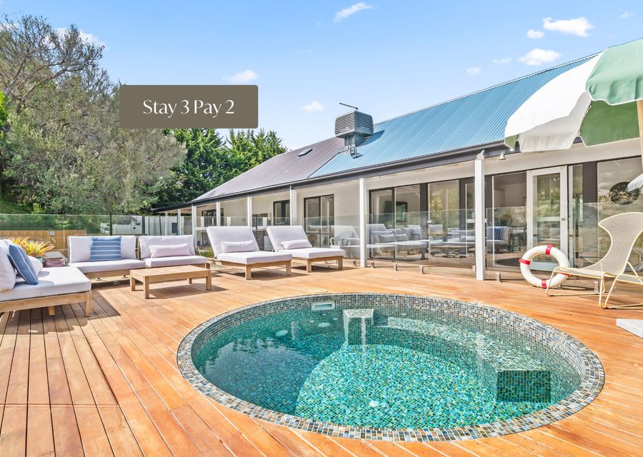 Highbury’s Peaceful Retreat with gas heated plunge pool