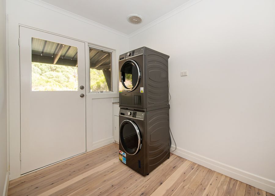 Laundry with washer and dryer 