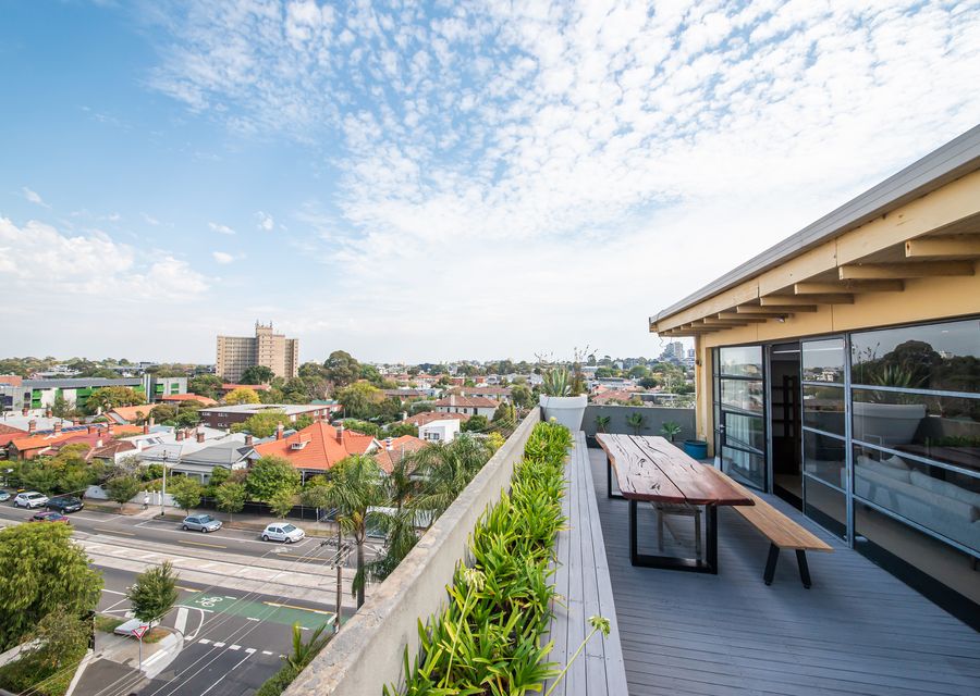 Penthouse with City Views on Chapel