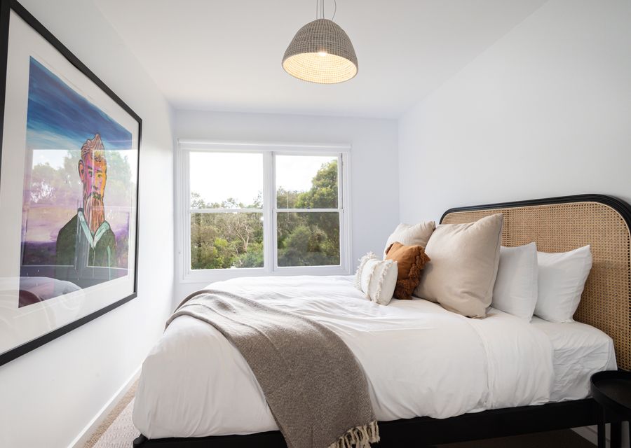 Bedroom 2 with Queen bed