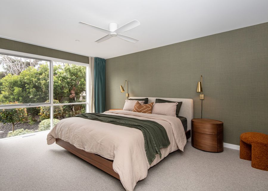 Master suite with ensuite, ceiling fans 
