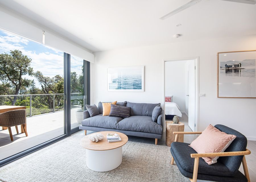 Living with Smart TV and Views