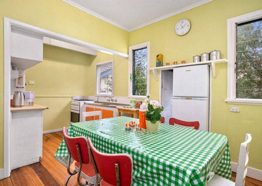 Retro kitchen 