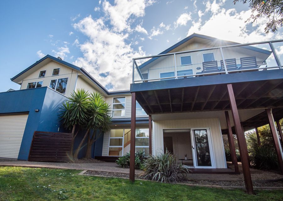 Fully enclosed home frontage