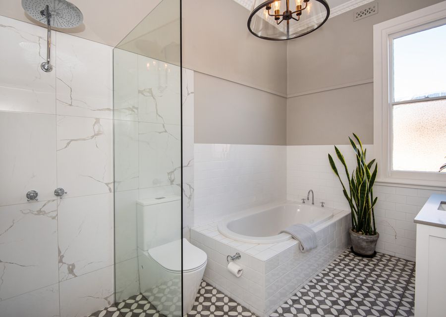 Sandy Village Retreat Heated Pool Bay Views