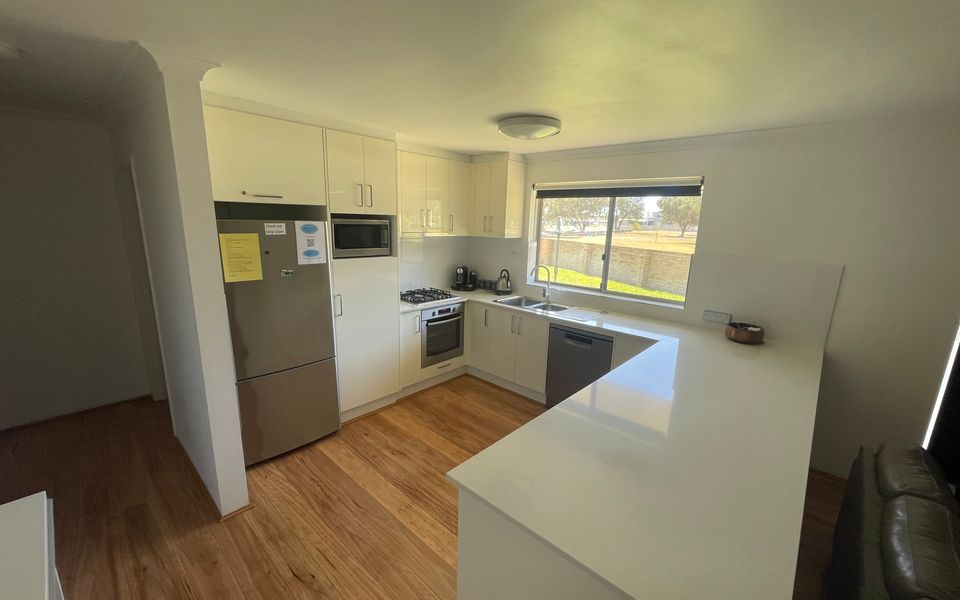 Unit 11- 2 Casuarina