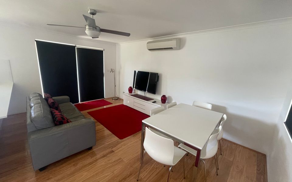 Unit 11- 2 Casuarina