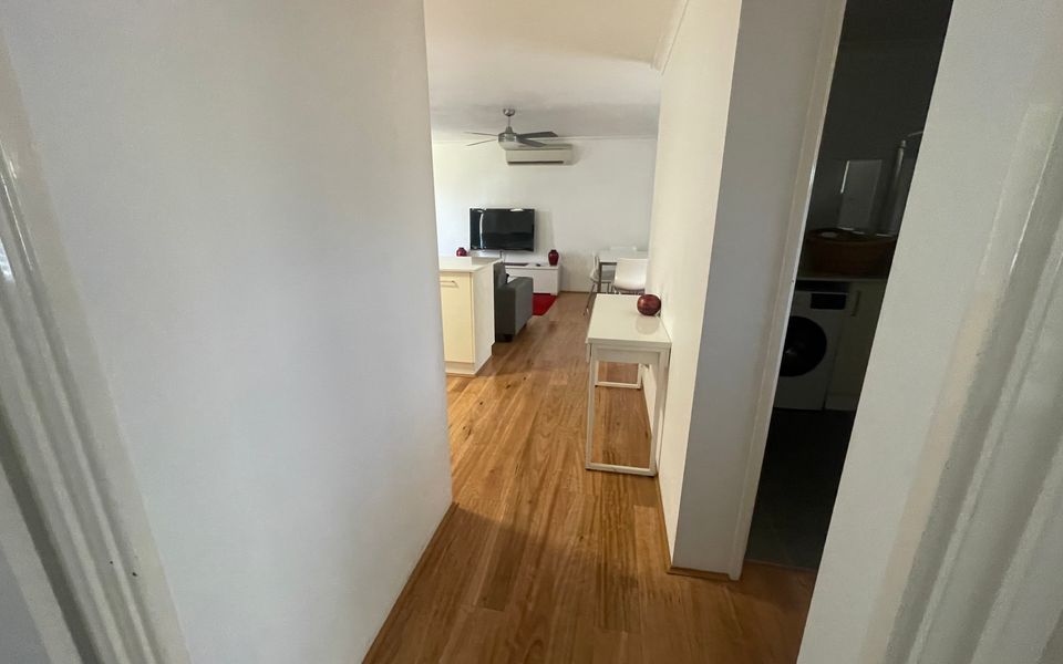 Unit 11- 2 Casuarina