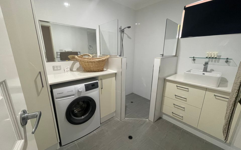 Unit 11- 2 Casuarina