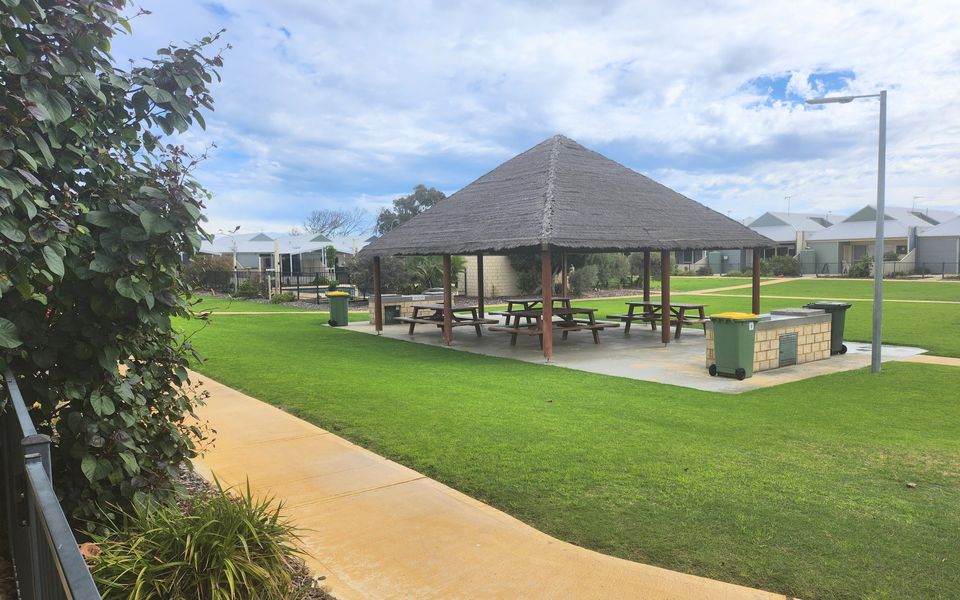 Unit 44, Seafront Estate