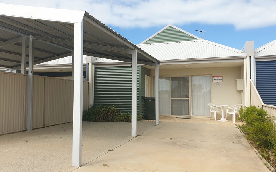 Oh Bouy – Unit 62 Seafront Estate