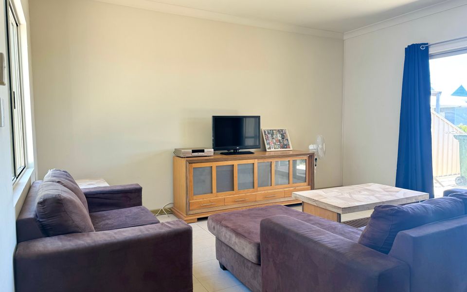 Oh Bouy – Unit 62 Seafront Estate