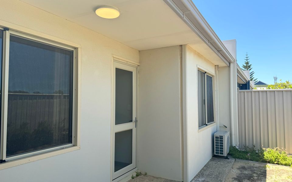 Oh Bouy – Unit 62 Seafront Estate