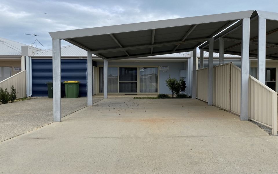 Unit 63 Seafront Estate