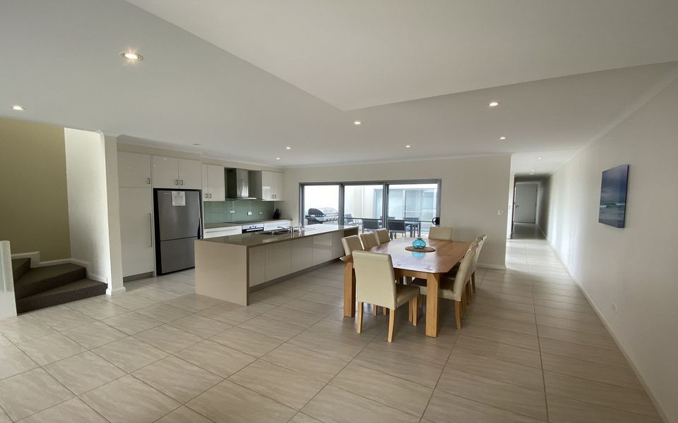 Waves at Jurien, Villa 3