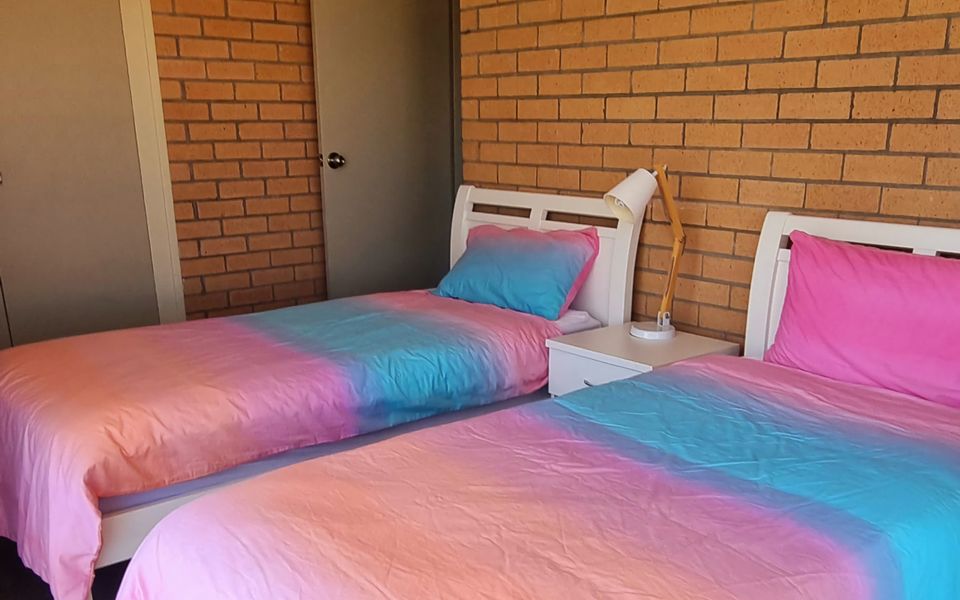 Seaspray Walk to the beach