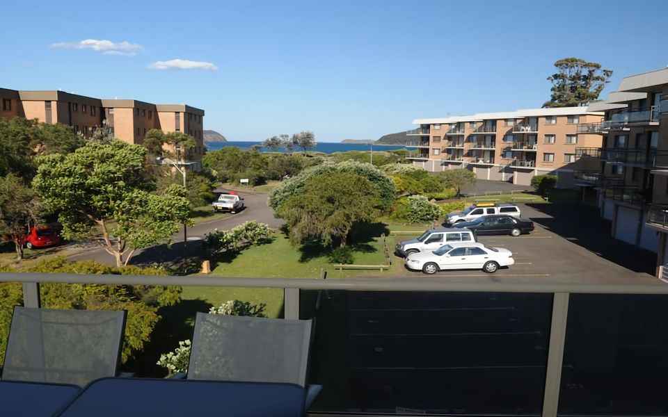 Seaspray Walk to the beach