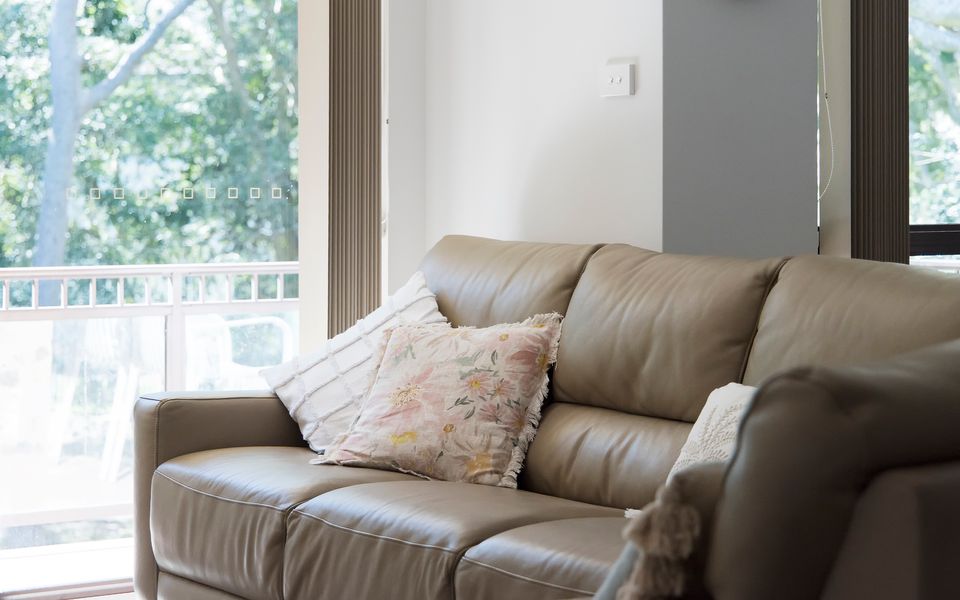 ‘Bay Parklands’ Close to Waters Edge