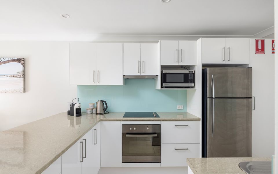 ‘Bay Parklands’ Close to Waters Edge