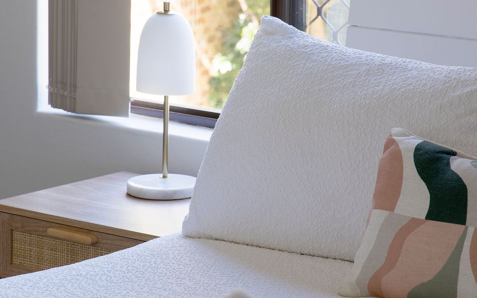 ‘Bay Parklands’ Close to Waters Edge