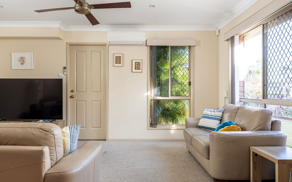 Shoal Bay Townhouse with Spa