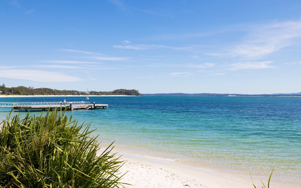 Shoal Bay Townhouse with Spa