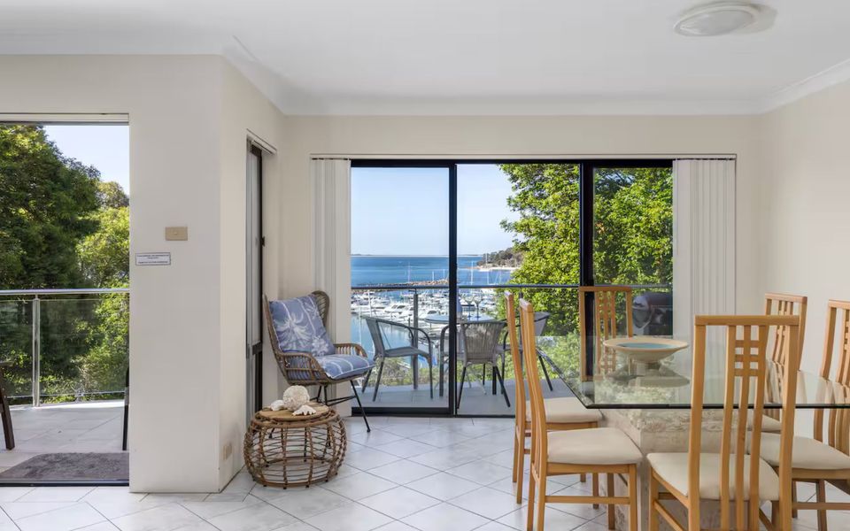 Paradiso on the Marina