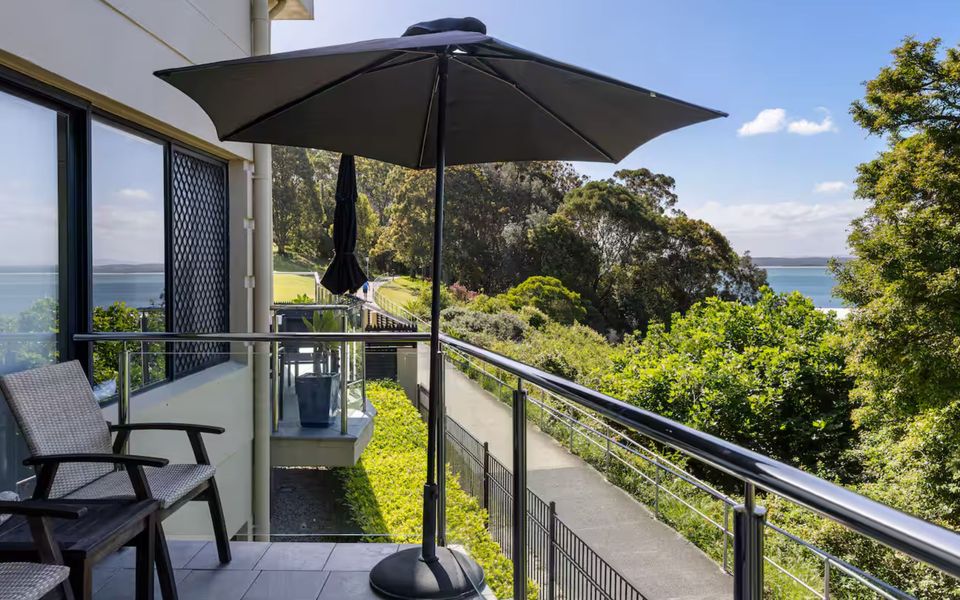 Paradiso on the Marina