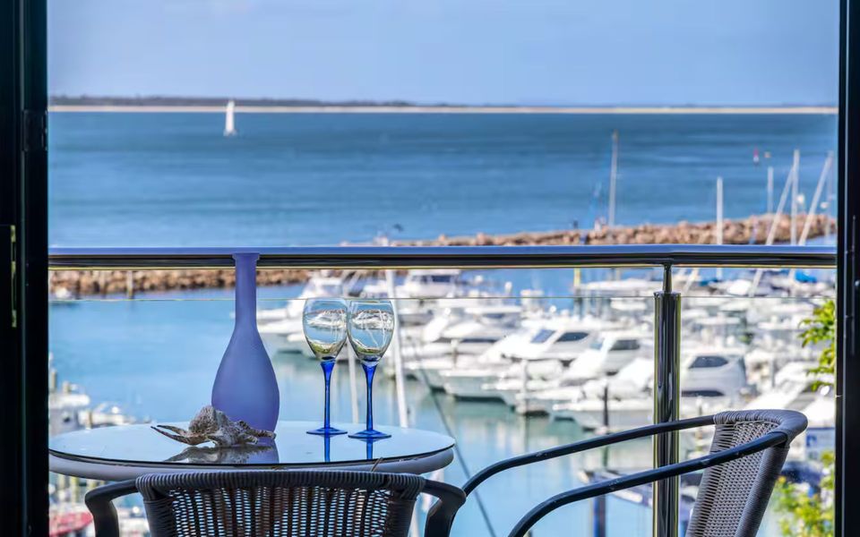 Paradiso on the Marina