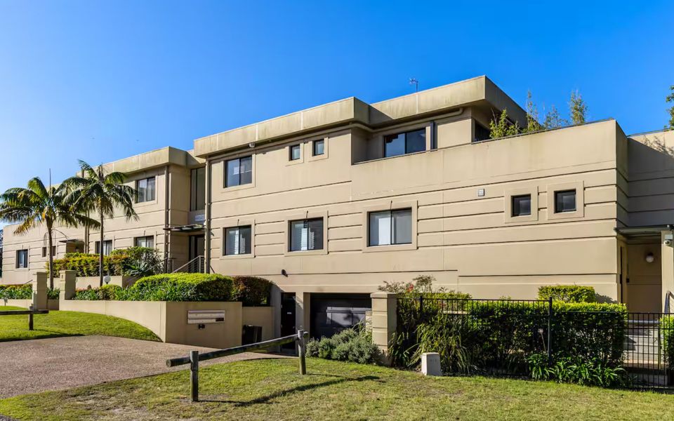 Paradiso on the Marina