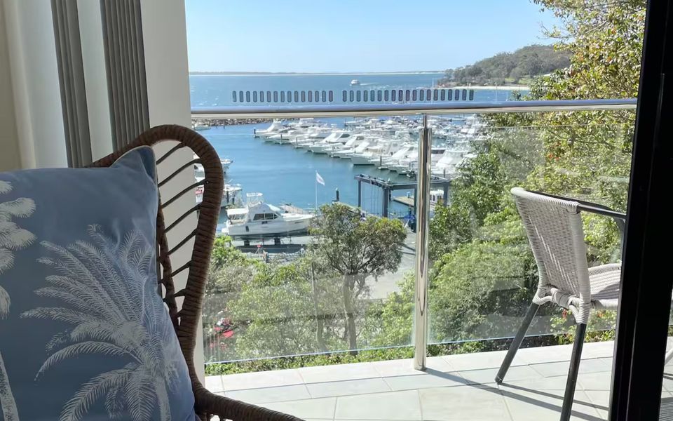 Paradiso on the Marina