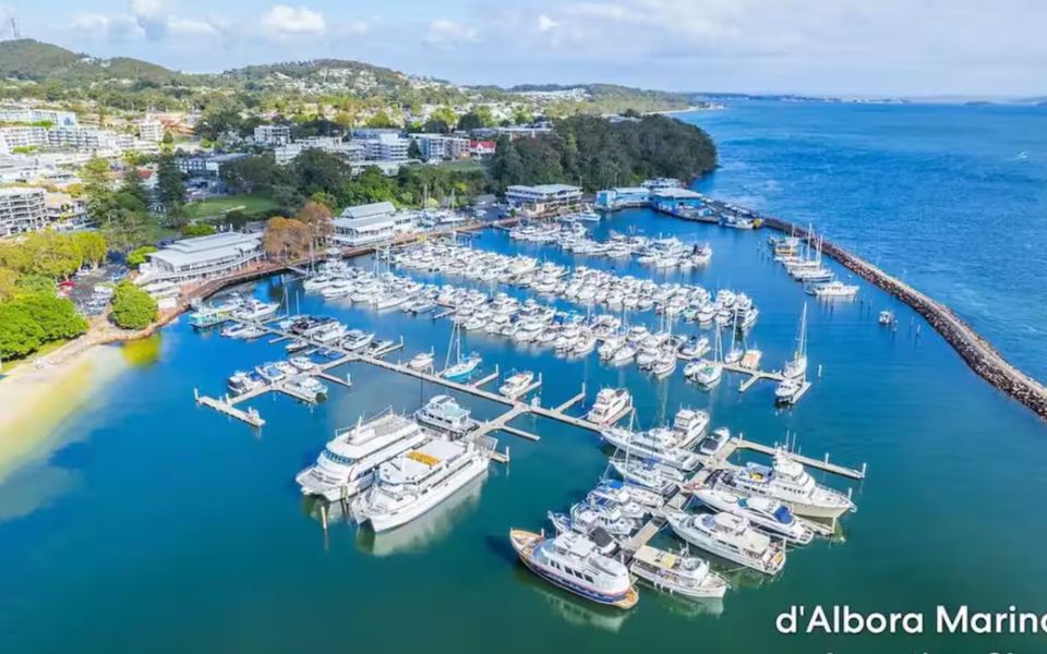 Paradiso on the Marina