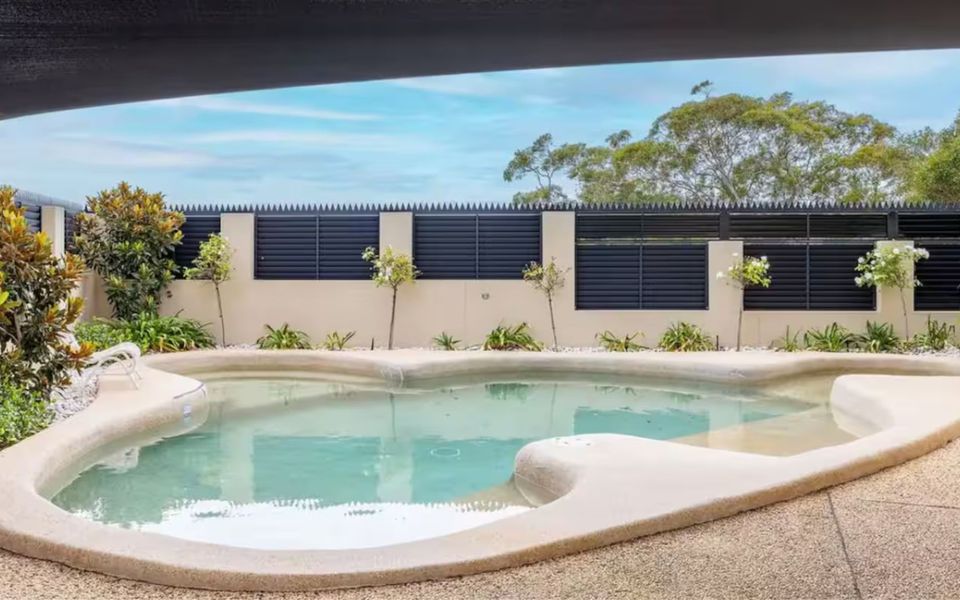 Paradiso on the Marina