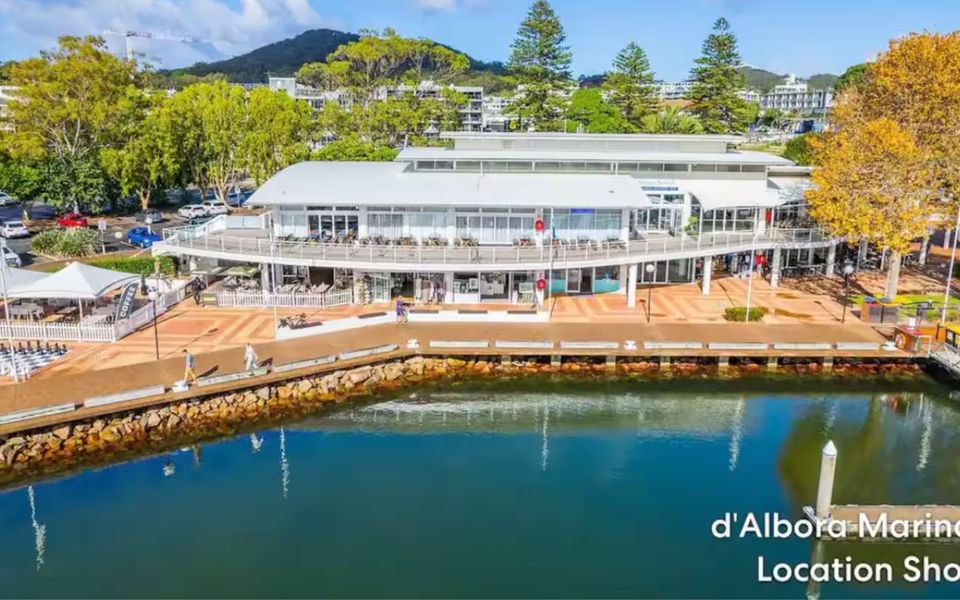 Paradiso on the Marina