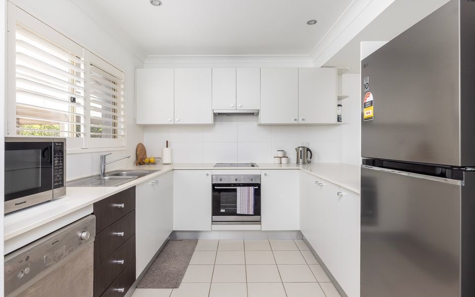 Oaks Pacific Blue Port Stephens. Apartment overlooking the Pool