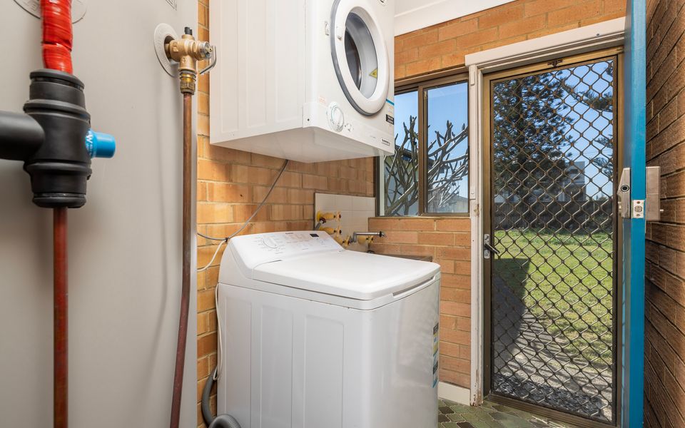 Waterfront Ocean Cottage