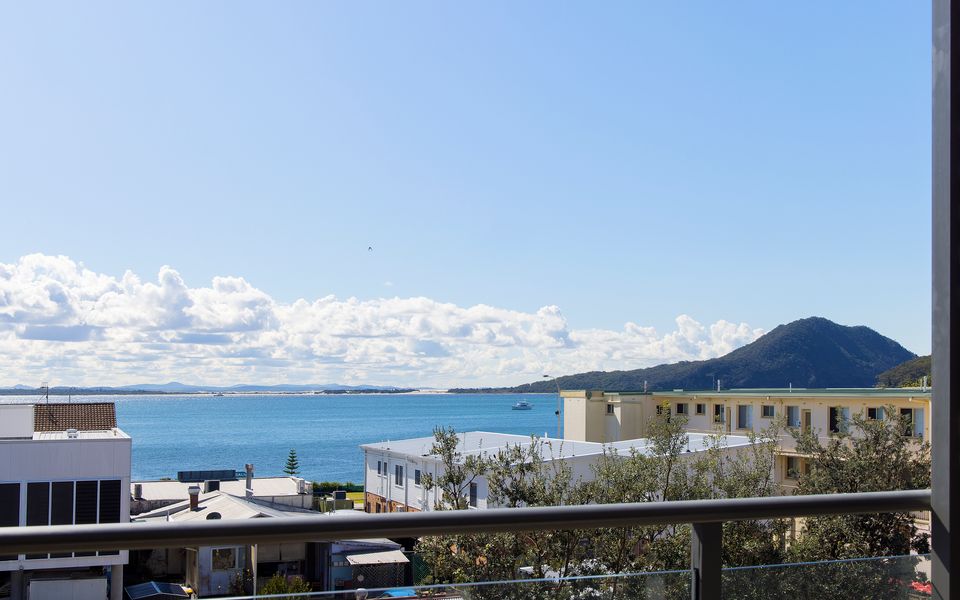 Shoal Bay Water Views at The Shoal