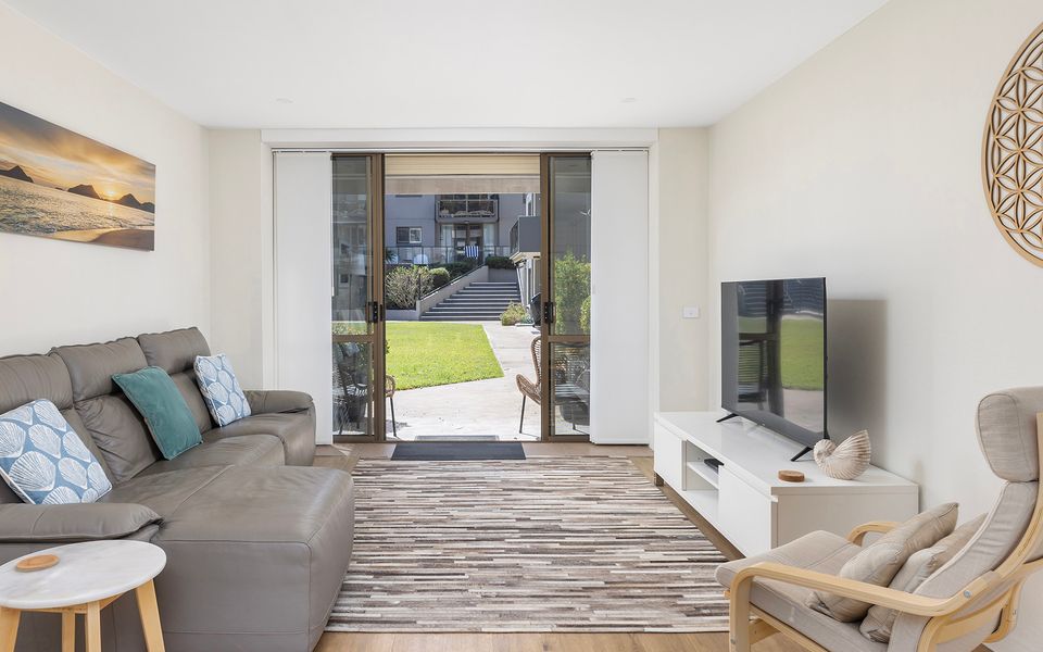 The Poplars Apartment Nelson Bay with Swimming Pool