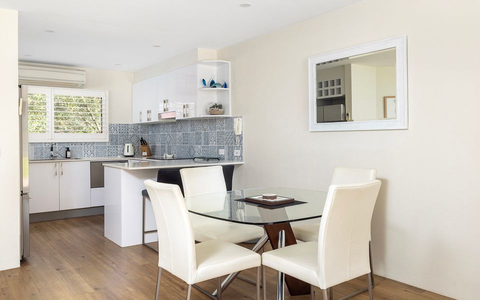 The Poplars Apartment Nelson Bay with Swimming Pool