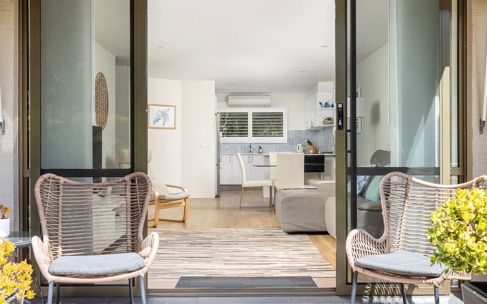 The Poplars Apartment Nelson Bay with Swimming Pool