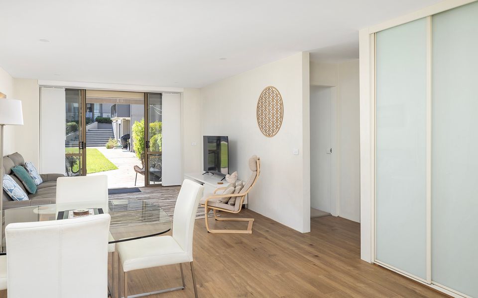 The Poplars Apartment Nelson Bay with Swimming Pool