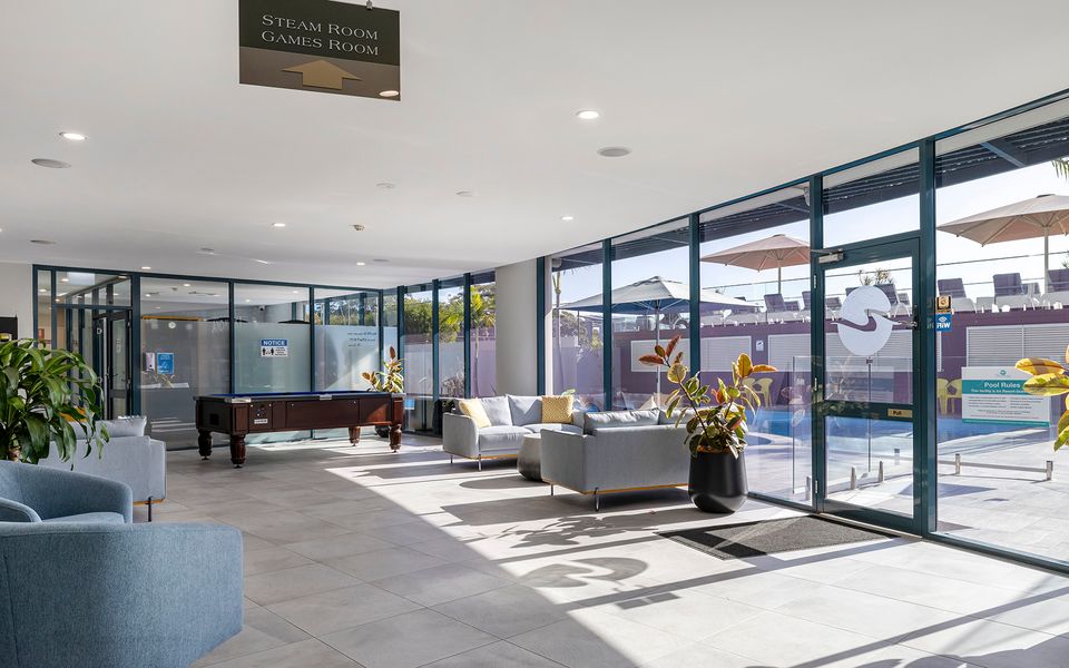 The Landmark- Top Level