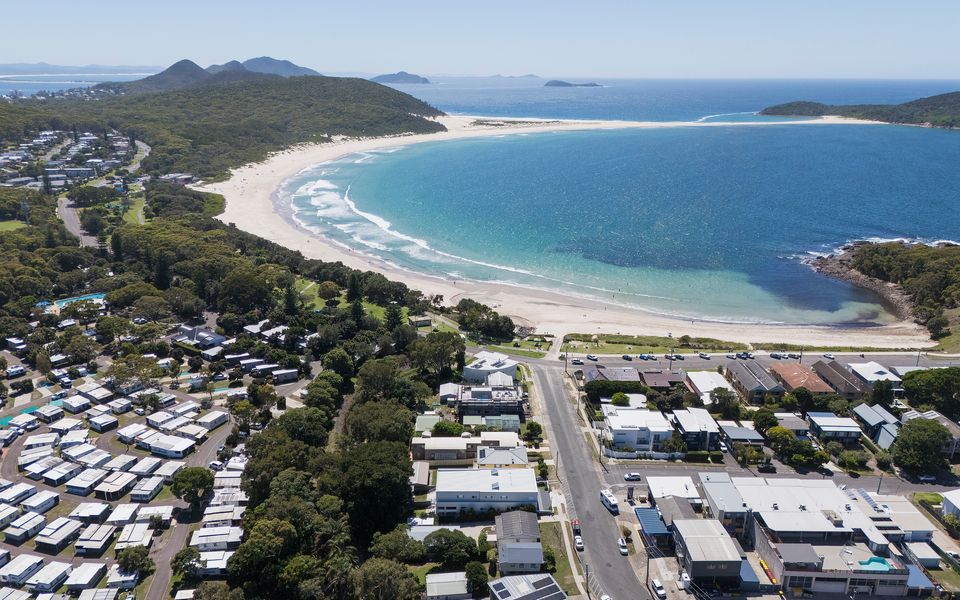 Akuna and Karingal Cottages Fingal Bay
