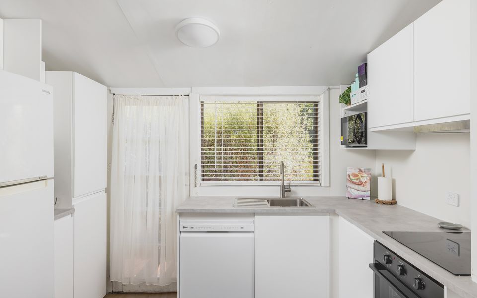 Akuna Beach Cottage Fingal Bay