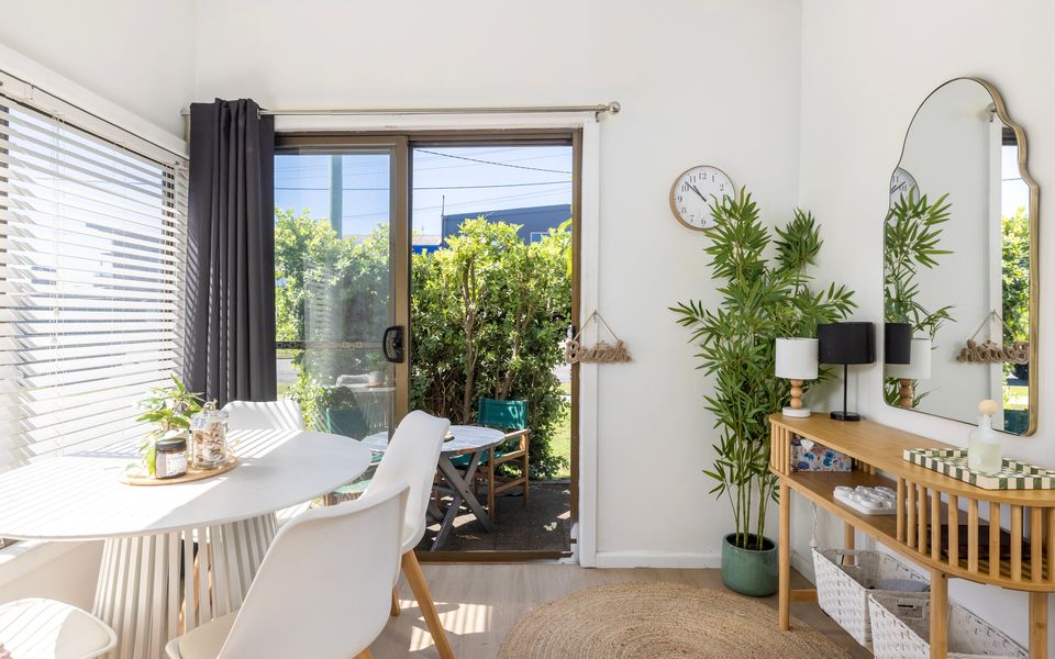 Akuna Beach Cottage Fingal Bay